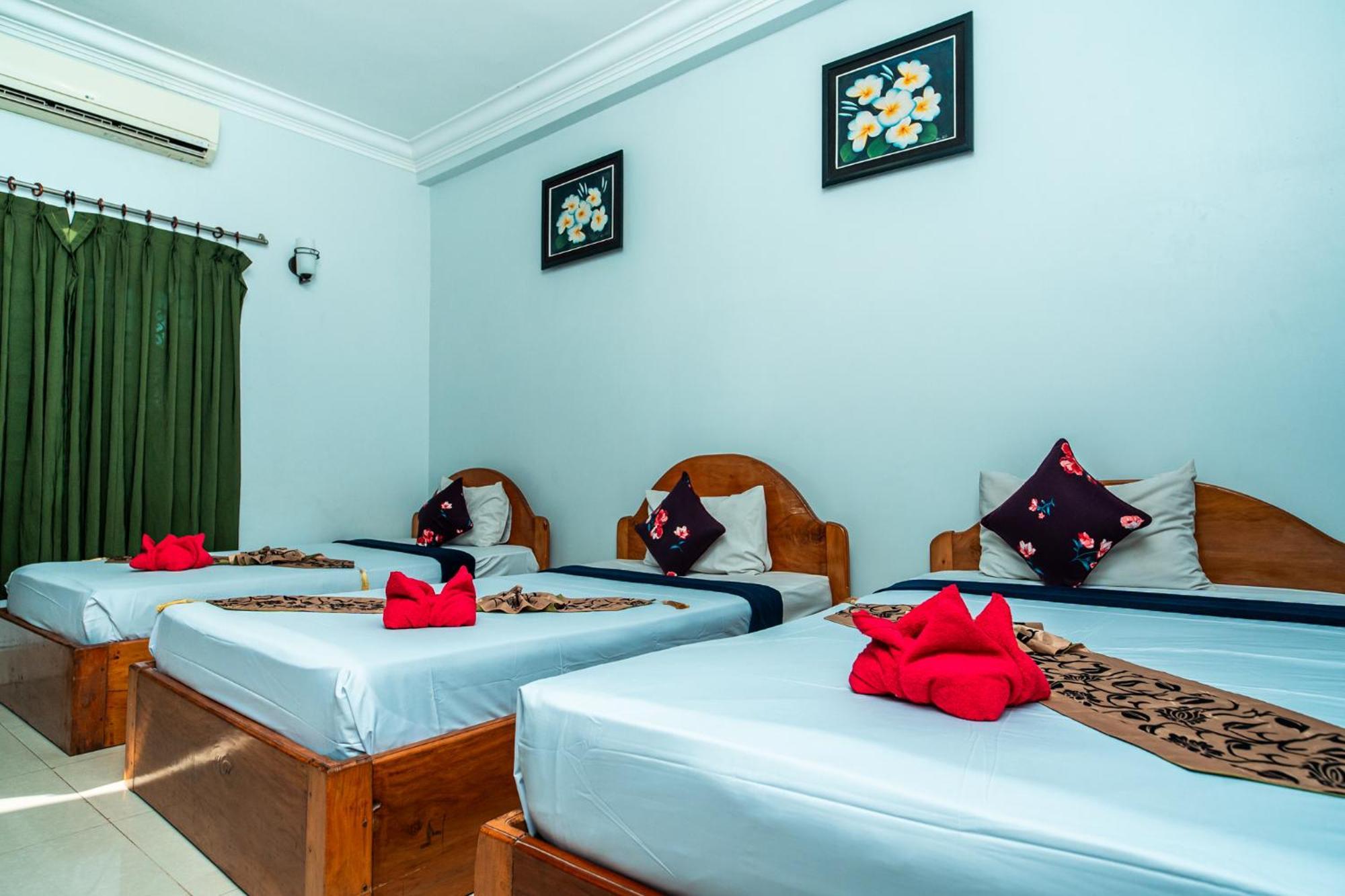 Golden Papaya Guesthouse Siem Reap Exterior photo